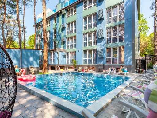 Забронировать отель