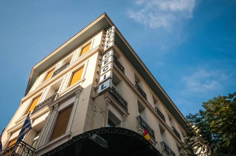 1 фото отеля "Cecil Hotel"