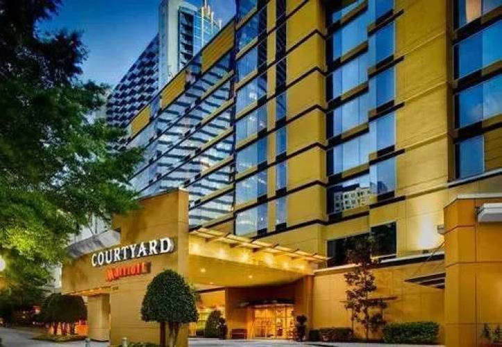 1 фото отеля "Courtyard Atlanta Buckhead"
