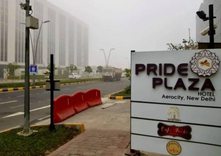 1 фото отеля "Pride Plaza Hotel Aerocity New Delhi"