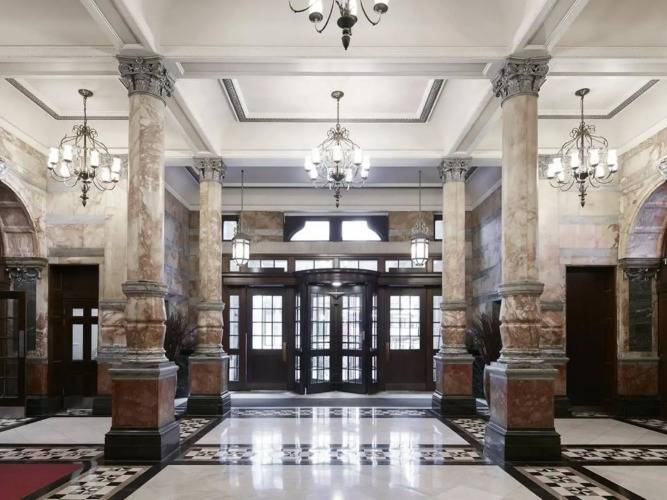 1 фото отеля "Club Quarters Hotel, Trafalgar Square"