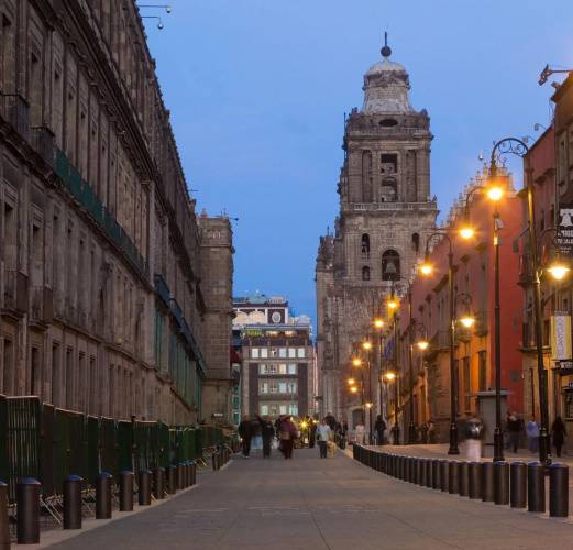 1 фото отеля " Zocalo Central Mexico City"