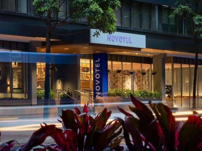 1 фото отеля "Novotel Sydney City Centre"