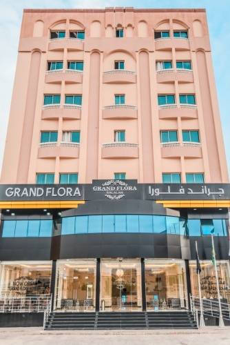 1 фото отеля "Отель Grand Flora"