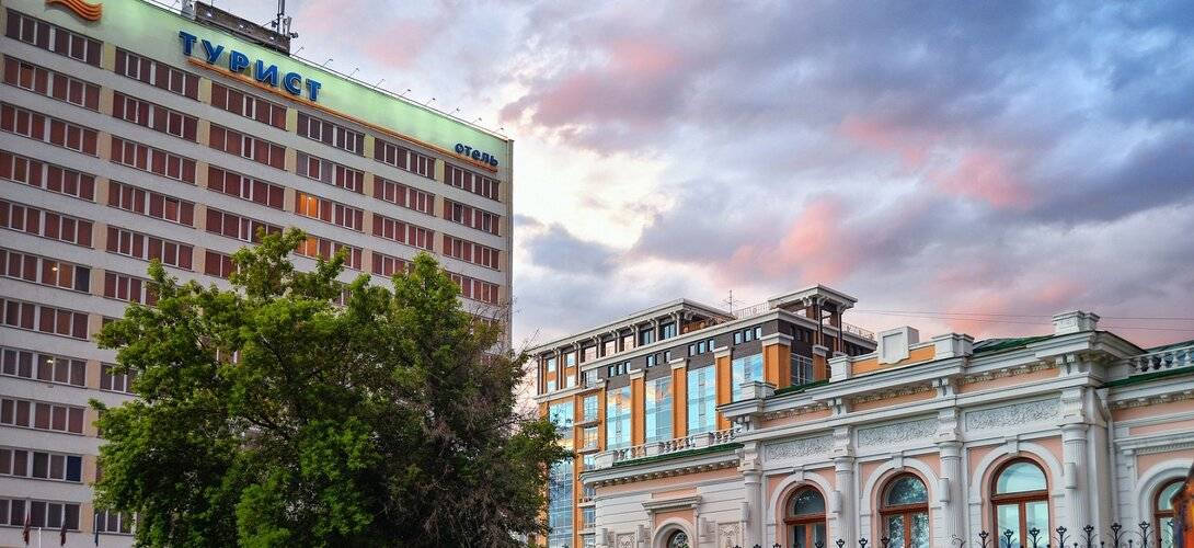 1 фото отеля "Турист"