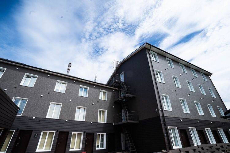 1 фото отеля "Eagle House Inn"