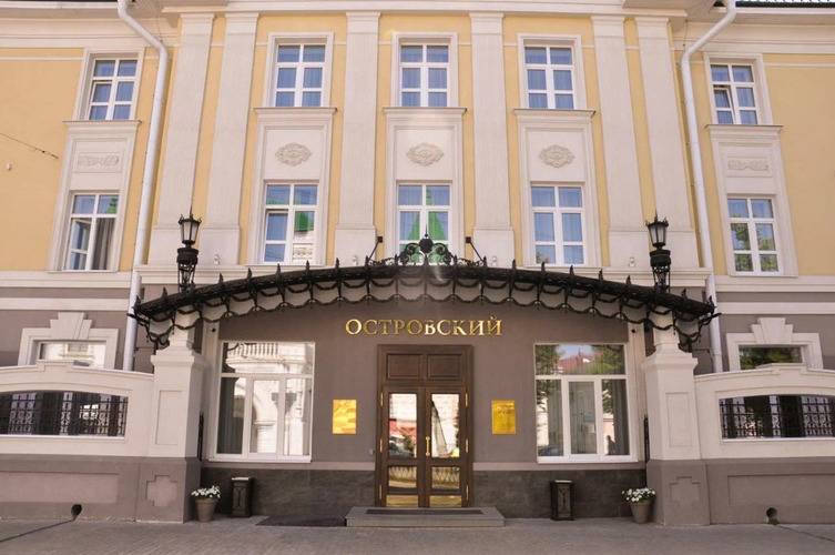 1 фото отеля "Островский"
