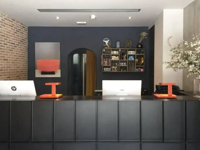 1 фото отеля "c-hotels Diplomat"