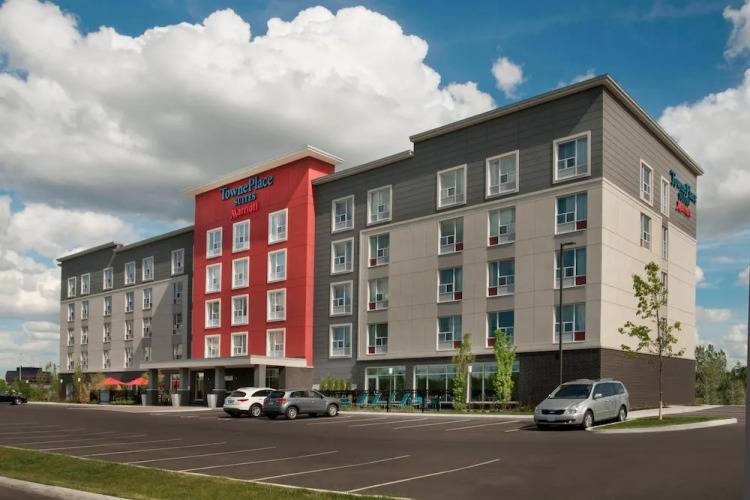 1 фото отеля "TownePlace Suites Ottawa Kanata"