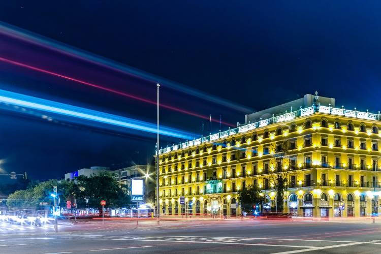 1 фото отеля "Exe Sevilla Macarena"