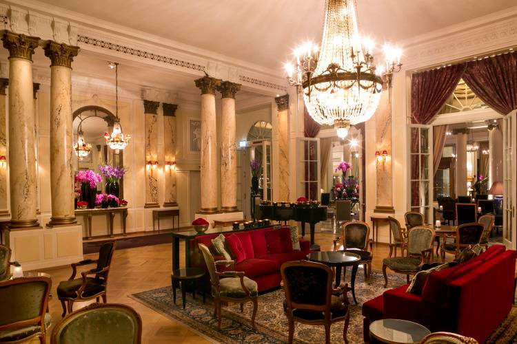 1 фото отеля "Bellevue Palace Hotel"