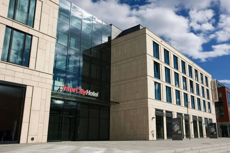 1 фото отеля "IntercityHotel Dresden"