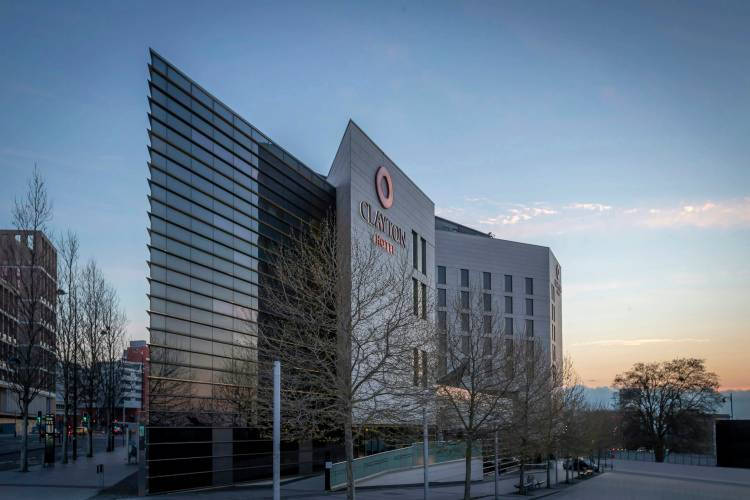1 фото отеля "Clayton Hotel Birmingham"