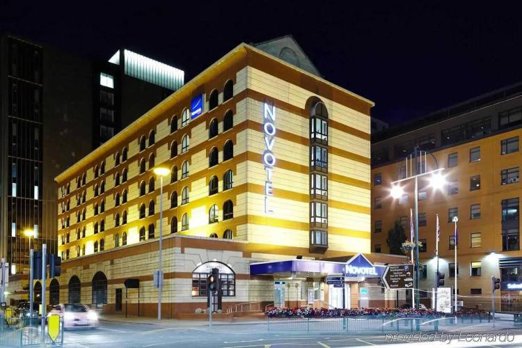 1 фото отеля "Novotel Birmingham Centre"