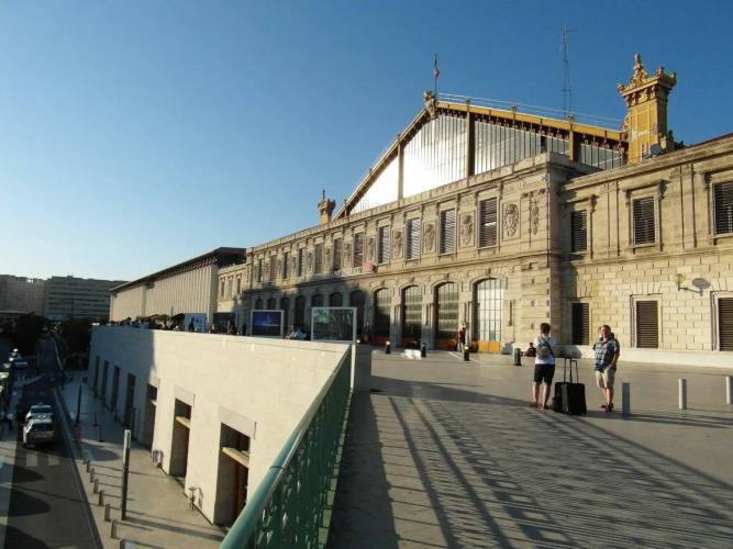 1 фото отеля "Hotel Marseille Centre Gare Saint-Charles by Accor"
