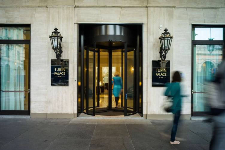 1 фото отеля "Hotel Turin Palace"