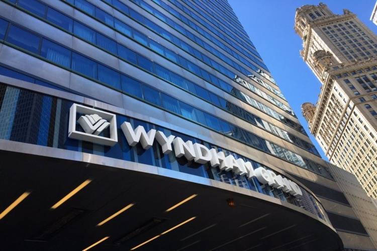 1 фото отеля "The Royal Sonesta Chicago Downtown"