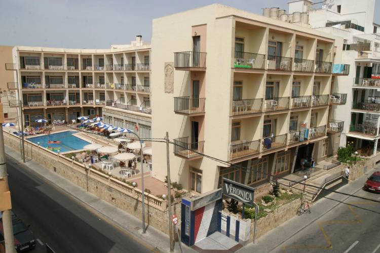 1 фото отеля "Hotel Iris"