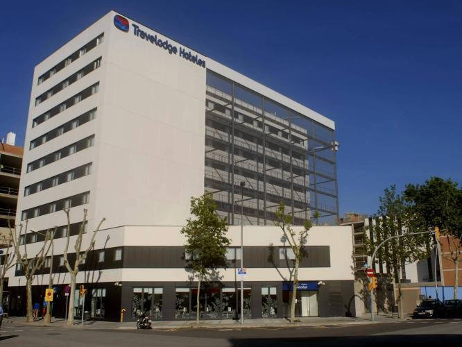 1 фото отеля "Travelodge Barcelona Poblenou"