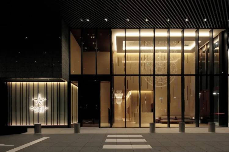 1 фото отеля "Candeo Hotels Osaka The Tower"