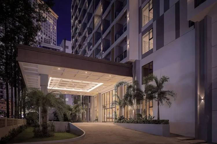 1 фото отеля "RIVA Hotel SHV"