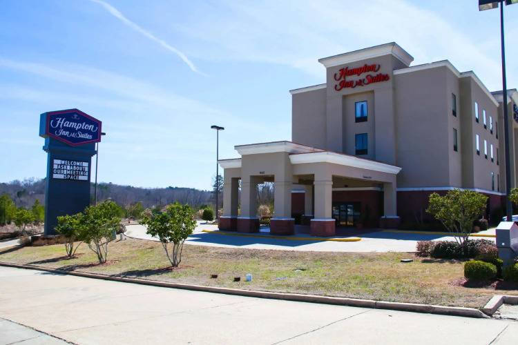 1 фото отеля "Hampton Inn & Suites Grenada"