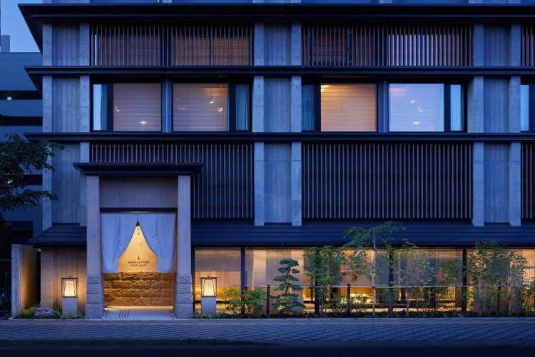 1 фото отеля "Onsen Ryokan Yuen Sapporo"