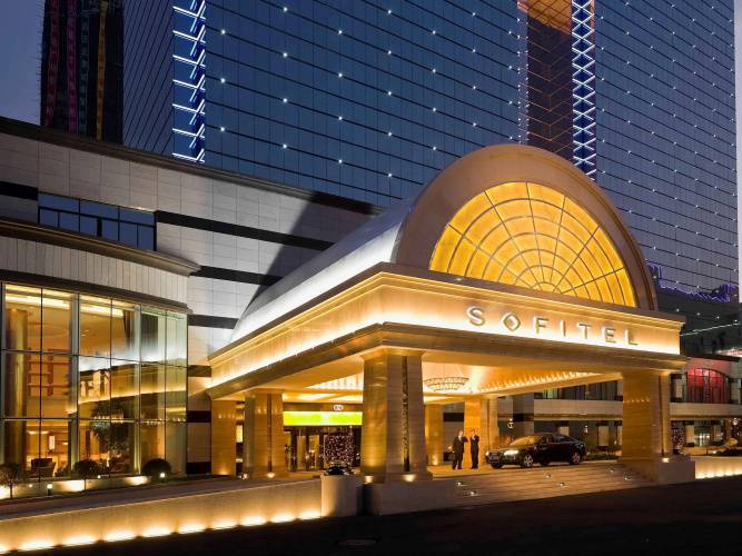 1 фото отеля "Sofitel Harbin"
