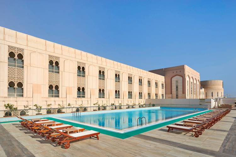 1 фото отеля "Отель Salalah Gardens Hotel Managed by Safir Hotels & Resorts"