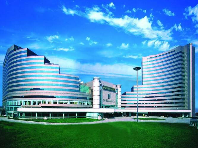 1 фото отеля "Zhejiang Narada Grand Hotel"