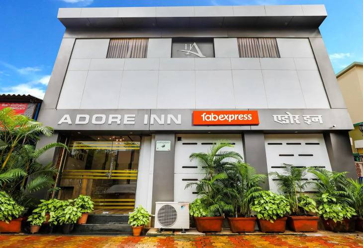 1 фото отеля "FabHotel Adore Inn"