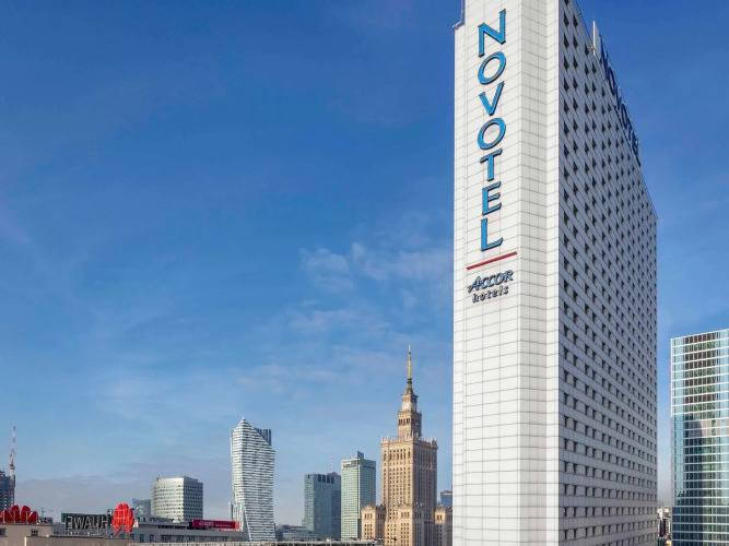 1 фото отеля "Отель Novotel Warszawa Centrum"