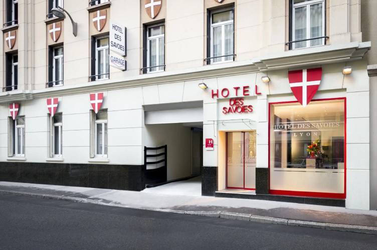 1 фото отеля "Hôtel des Savoies Lyon Perrache"