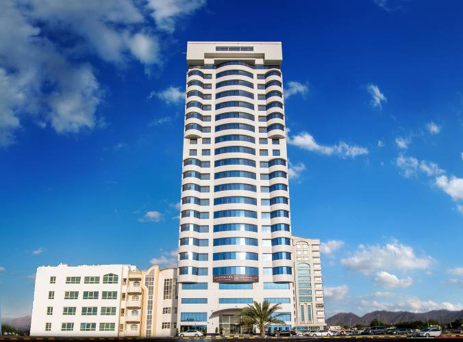 1 фото отеля "V Hotel Fujairah"
