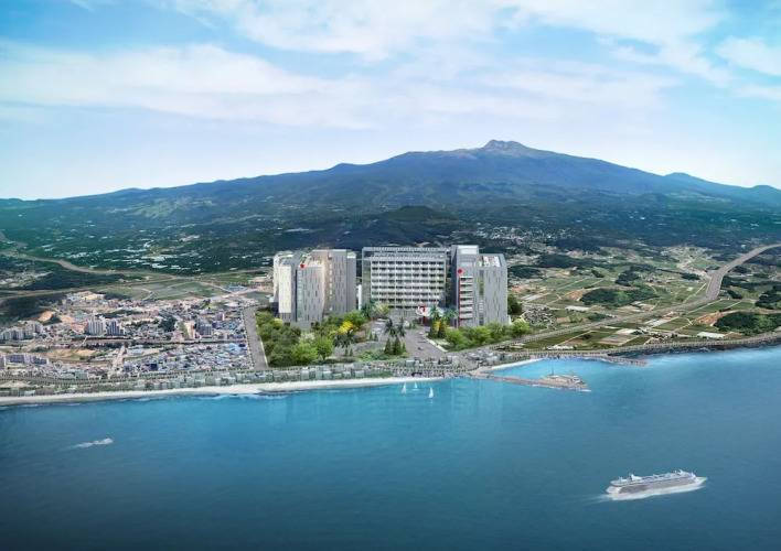1 фото отеля "Ramada by Wyndham Jeju Hamdeok"