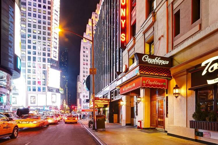 1 фото отеля "Casablanca Hotel by Library Hotel Collection"