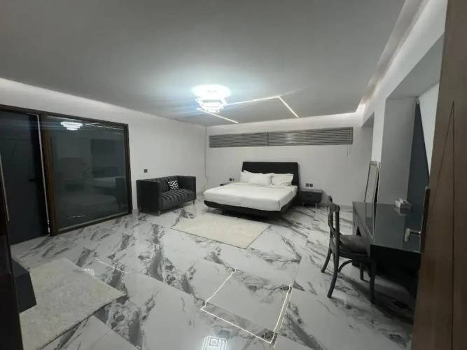 1 фото отеля "Signature By Hotel Crown Inn"