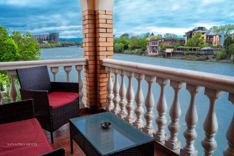 1 фото отеля "Sanapiro Hotel"