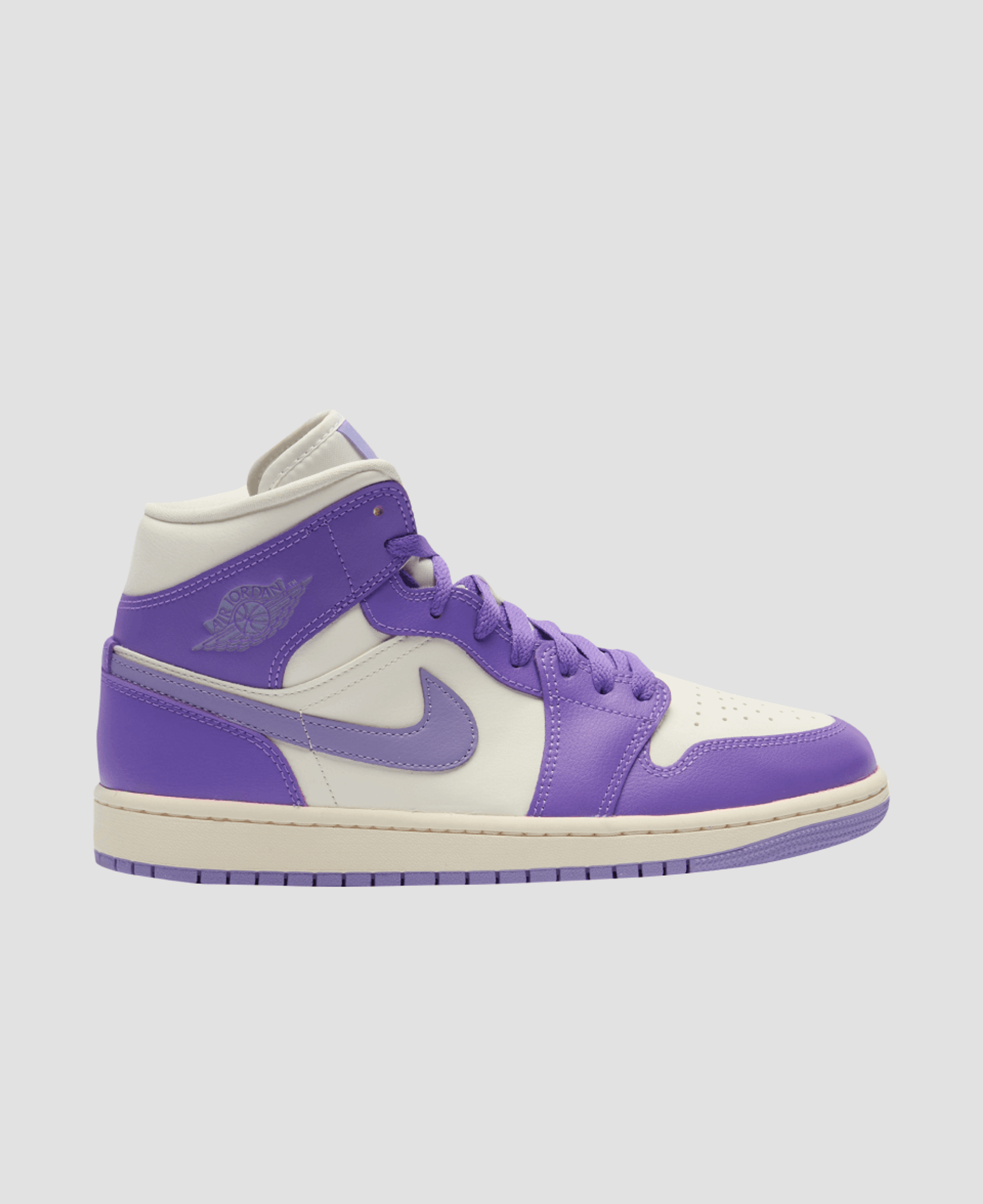 Кроссовки Jordan 1