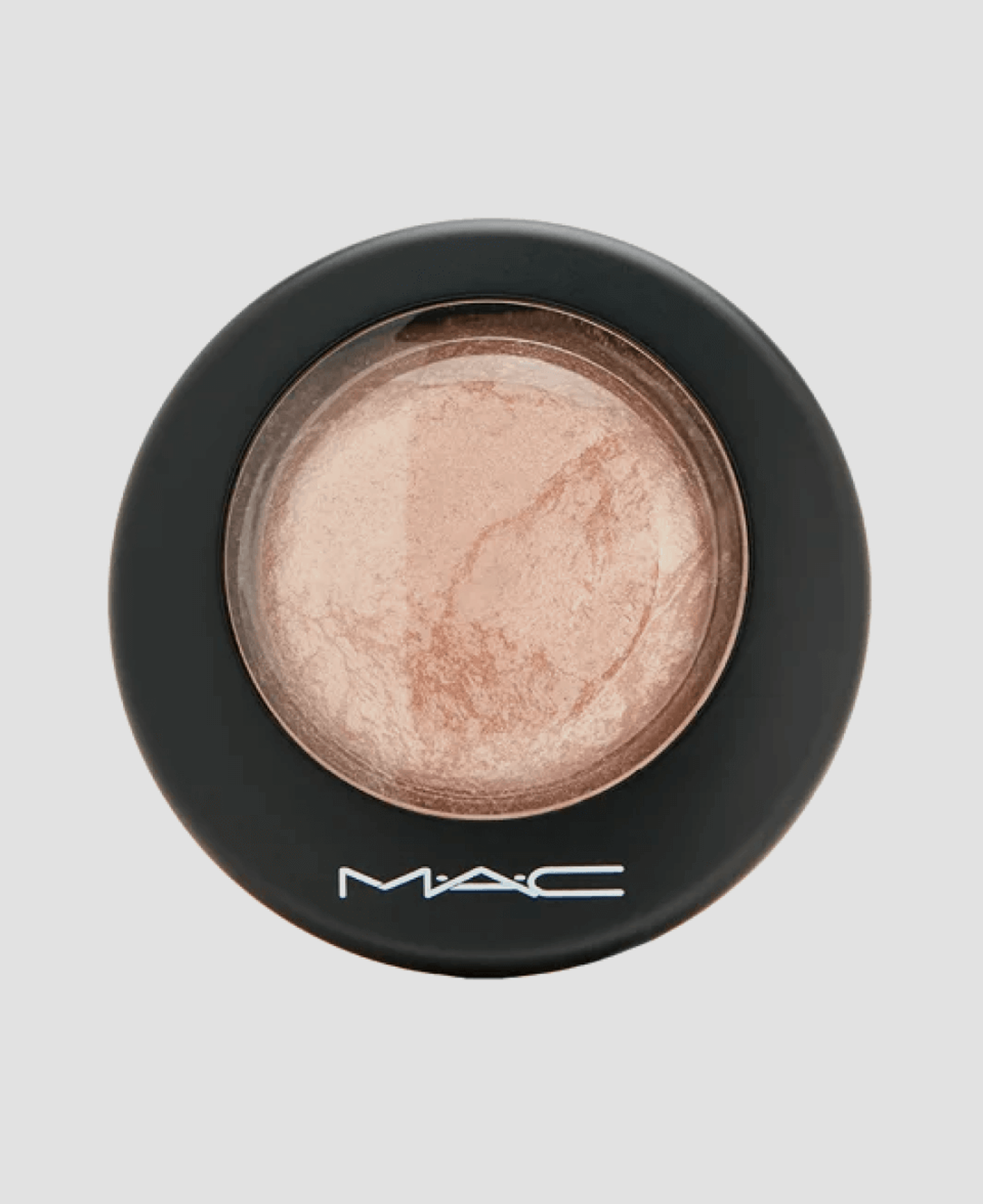 Перламутровая пудра MAC Mineralize Skinfinish