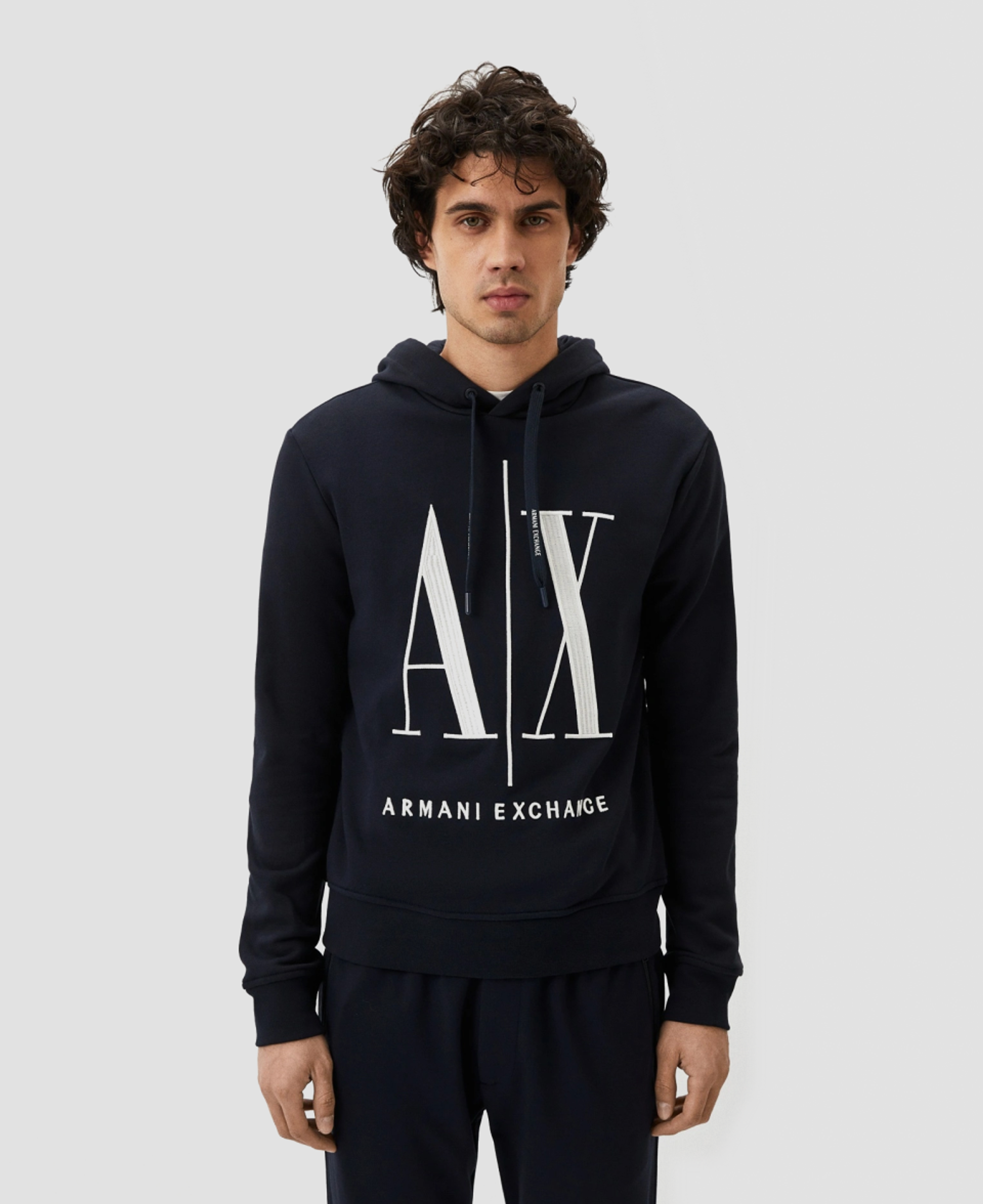 Худи Armani Exchange