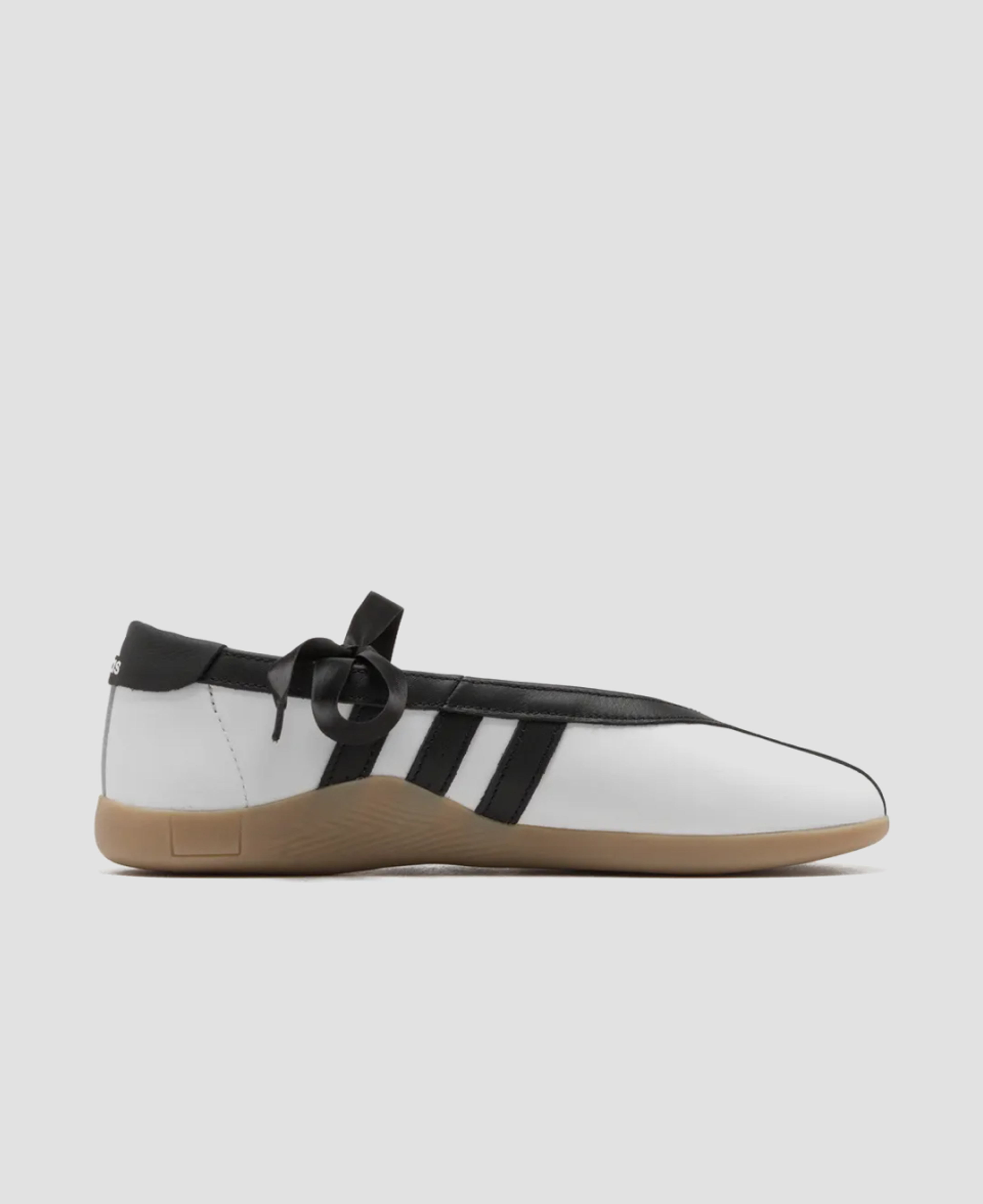 Туфли adidas