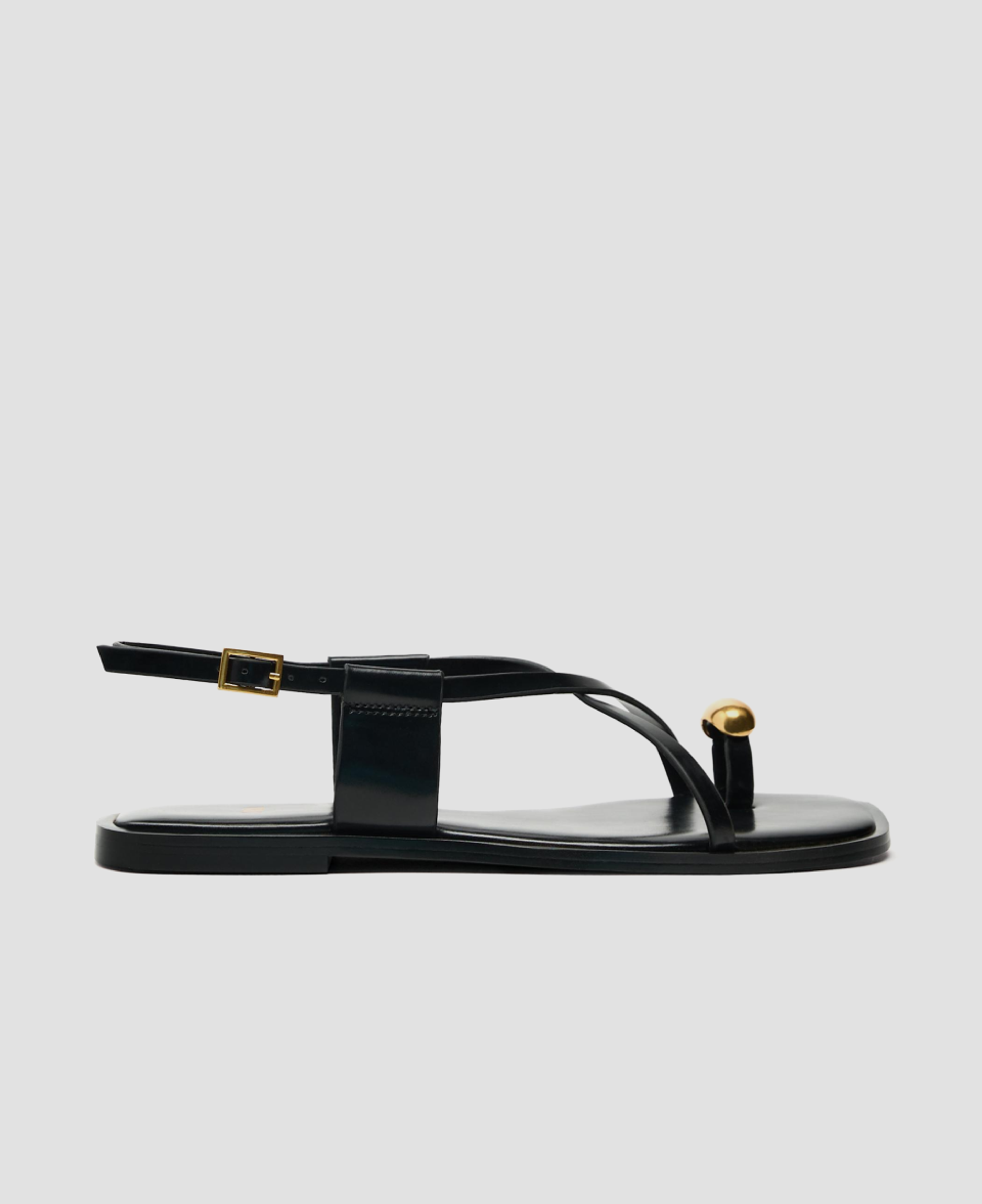 Сандалии Zara