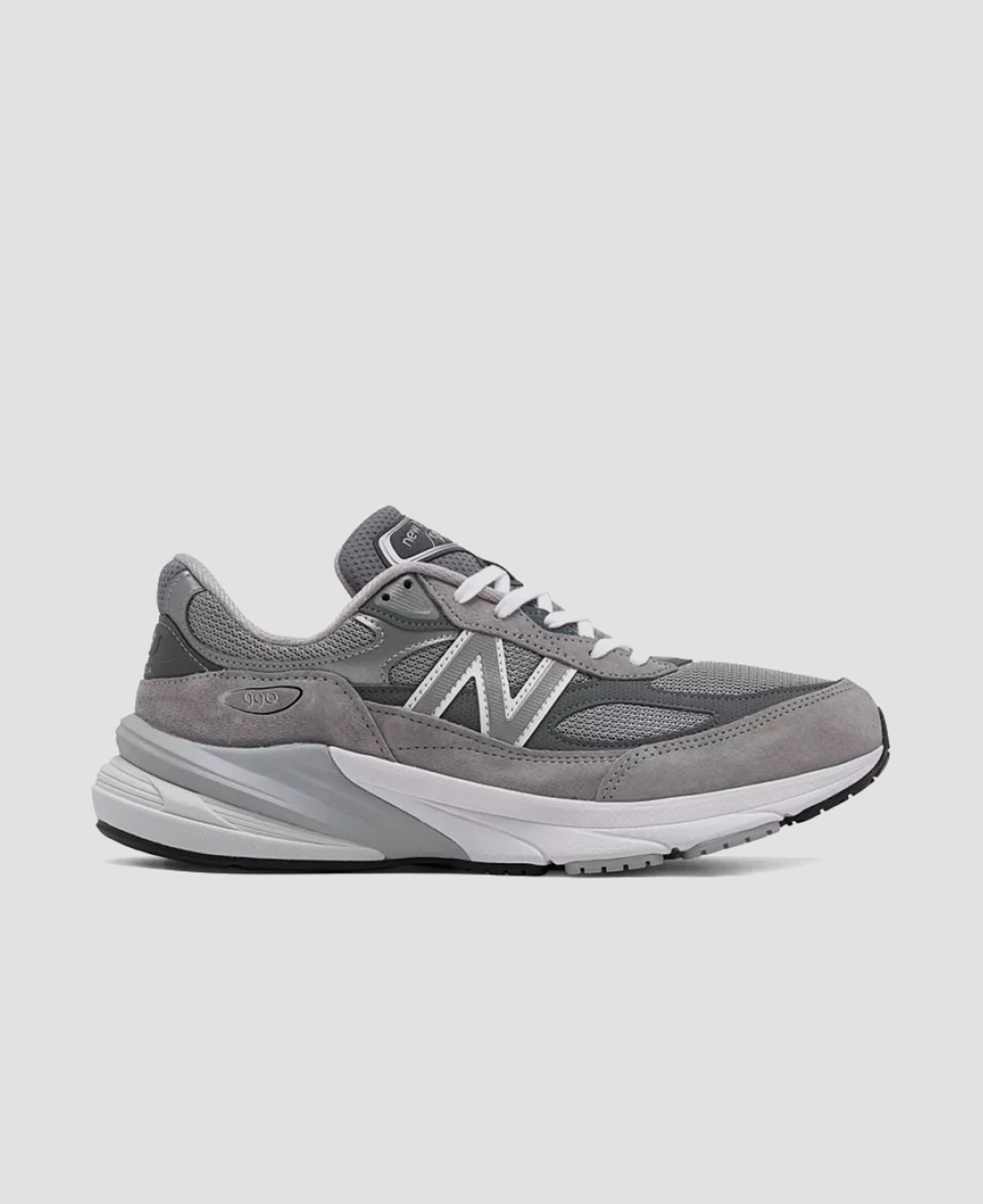 Кроссовки New Balance 990v6 