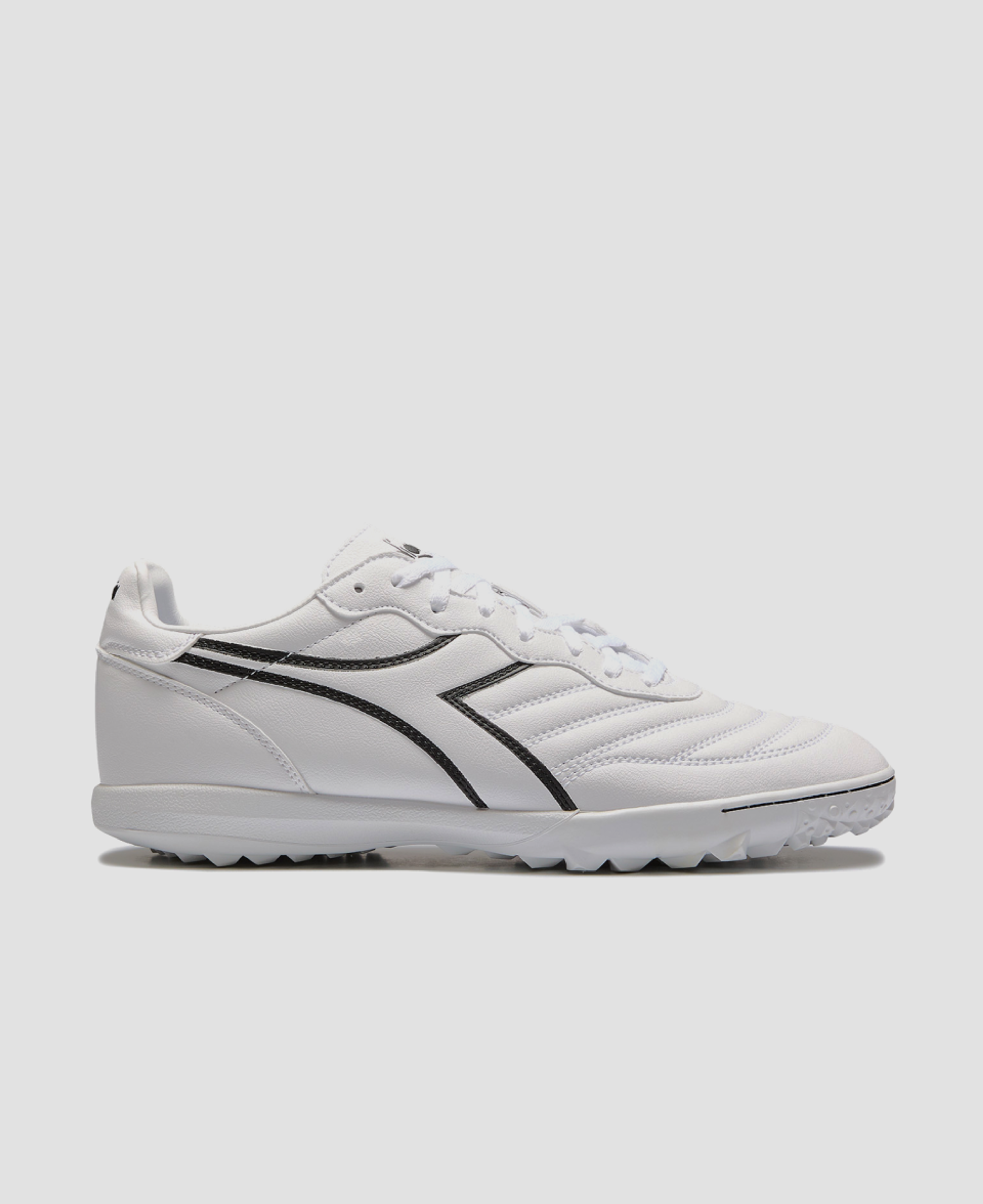 Кроссовки Diadora Brasil