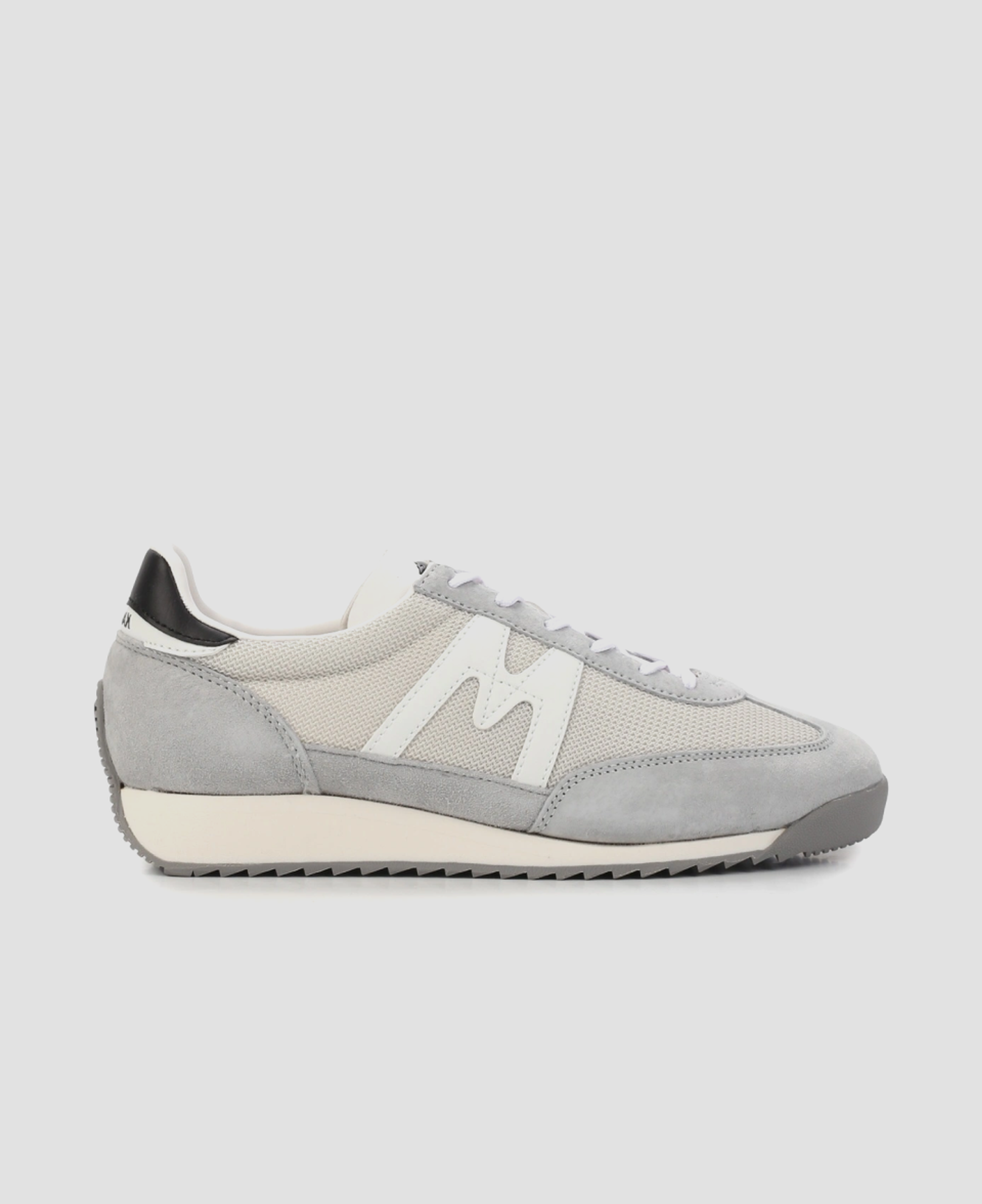 Кроссовки Karhu