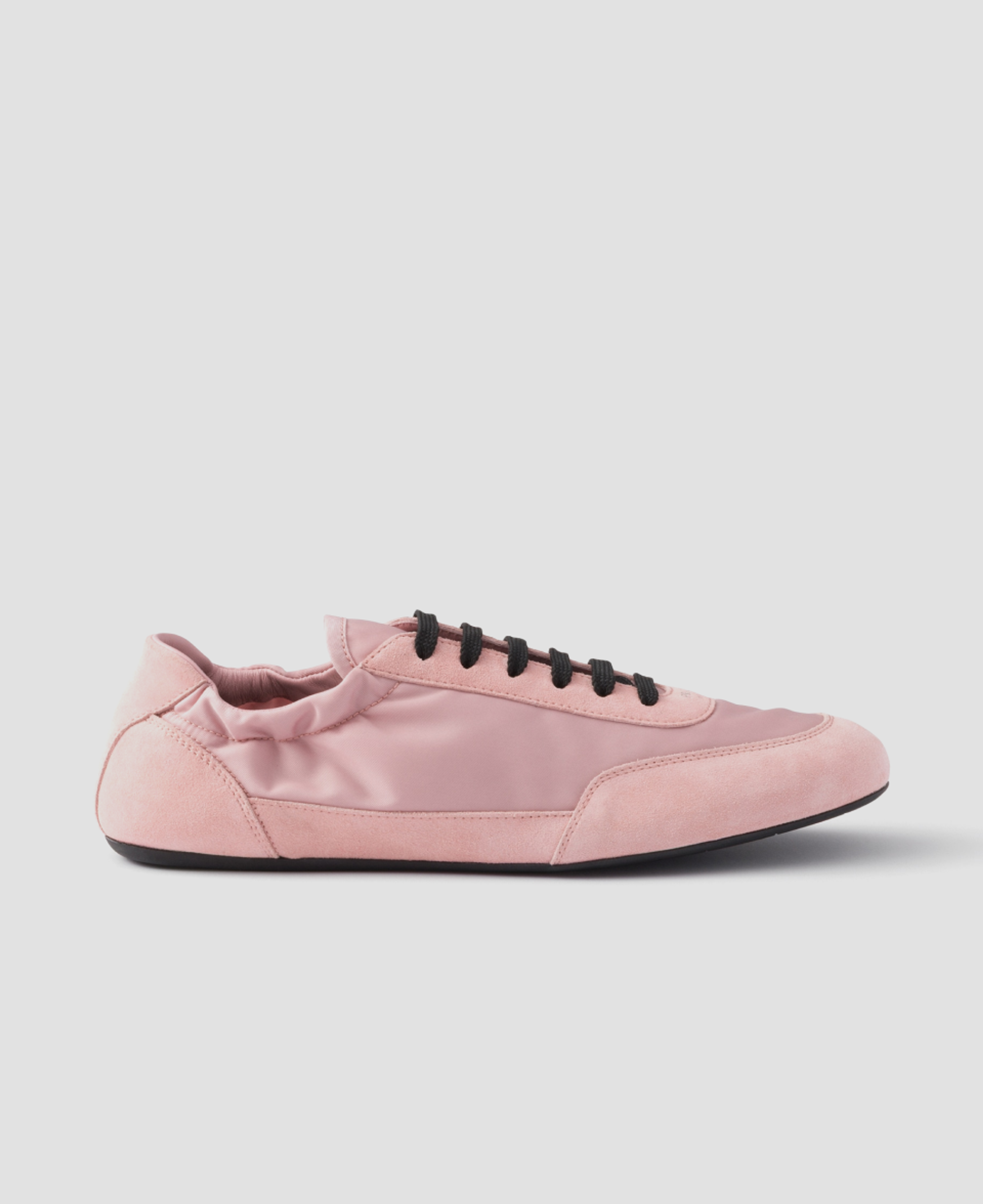 Кроссовки Prada