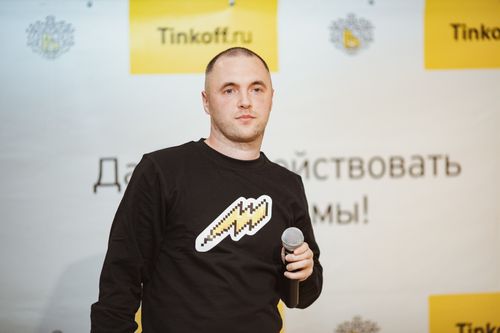 https://imgproxy.cdn-tinkoff.ru/weight500/aHR0cHM6Ly9jZG4udGJhbmsucnUvc3RhdGljL21lZXR1cHMvYXJjaGl2ZS80OTI4MzIwZi00NGM1LTQ4NzItYjA3Yy00M2FmNWQ3NDQzZGYuanBn
