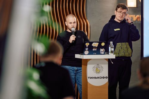 https://imgproxy.cdn-tinkoff.ru/weight500/aHR0cHM6Ly9jZG4udGJhbmsucnUvc3RhdGljL21lZXR1cHMvYXJjaGl2ZS80Y2IyODczYi03MmViLTQ2M2UtYThjZS1hZWYwZjUzZGM1NWUuanBn