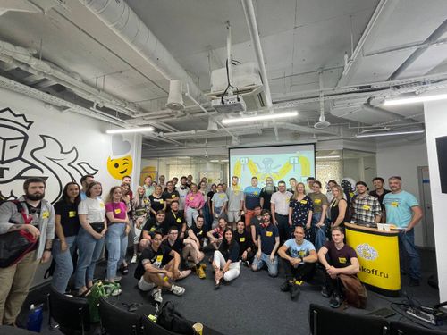 https://imgproxy.cdn-tinkoff.ru/weight500/aHR0cHM6Ly9jZG4udGJhbmsucnUvc3RhdGljL21lZXR1cHMvYXJjaGl2ZS81NmU0ZThlZC1kNGM4LTRkNDItOTczNi0zOGVlNTkwMmQ1NzIuanBn